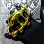 We offer the lowest prices on Right-hand Brass Knuckle Self-defense EDC Tool For Sale