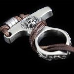 The newest online retailer of Single Finger Knuckle Duster Skull Pendant Defense For Sale - Image 2