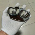Sell and buy Thickened Titanium Knuckle Duster Window Breaking Protective Gear Online Hot Sale - Image 2