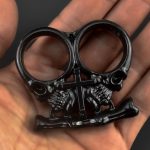 Get the newest Portable Knuckle Duster Boxing Defense Window Breaker Two Finger Buckle Combat Fighting EDC Tool For Cheap - Image 7